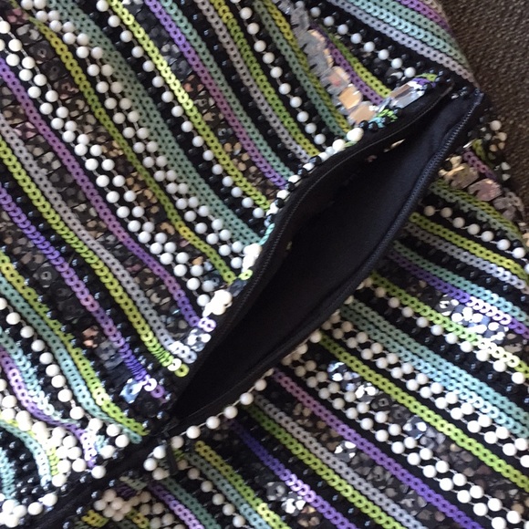 ✨ByTogether Stunning Mini Skirt✨ - Picture 8 of 8